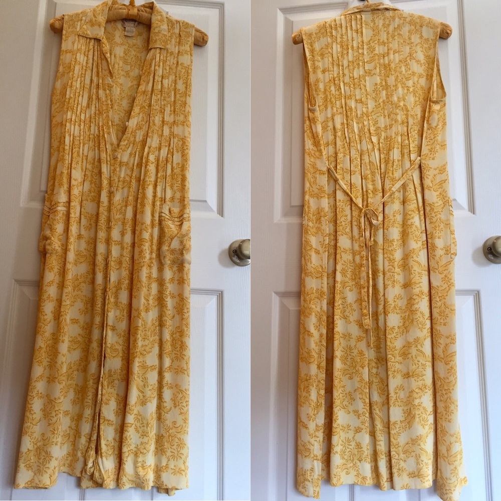 Sun’s out 🌼 DRESS